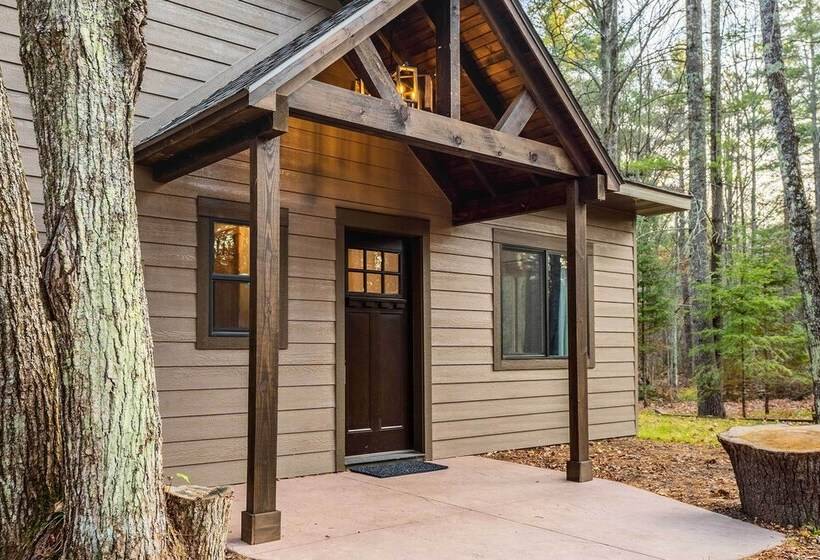 Lake Nelson Home W/ Dock & Fire Pit!