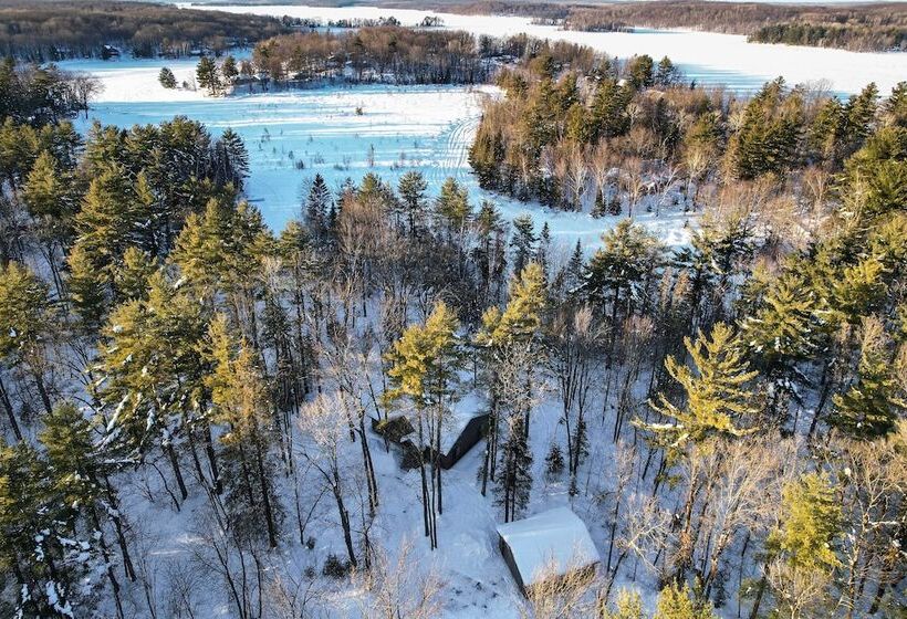 Lake Nelson Home W/ Dock & Fire Pit!