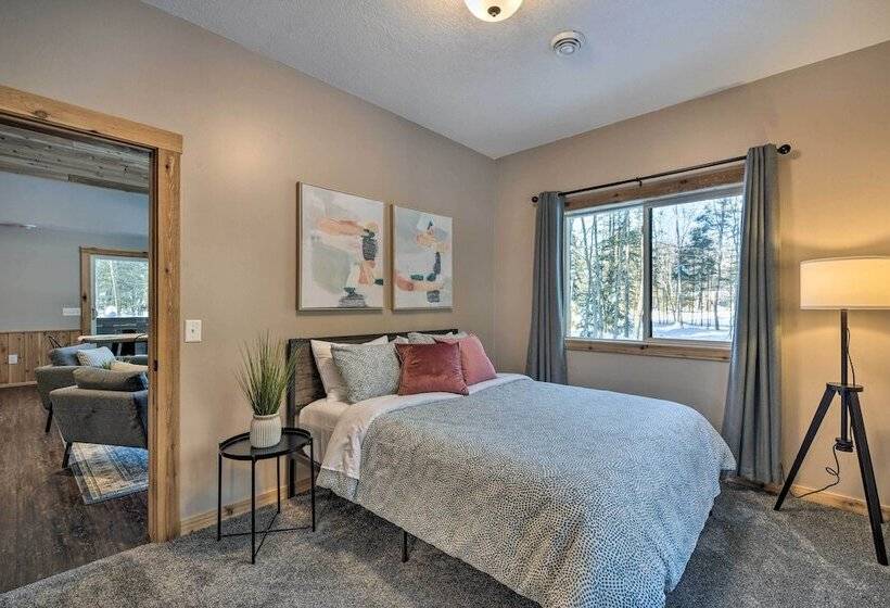 Lake Nelson Home W/ Dock & Fire Pit!