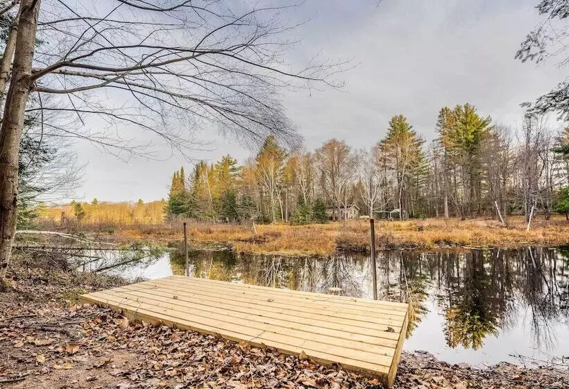 Lake Nelson Home W/ Dock & Fire Pit!