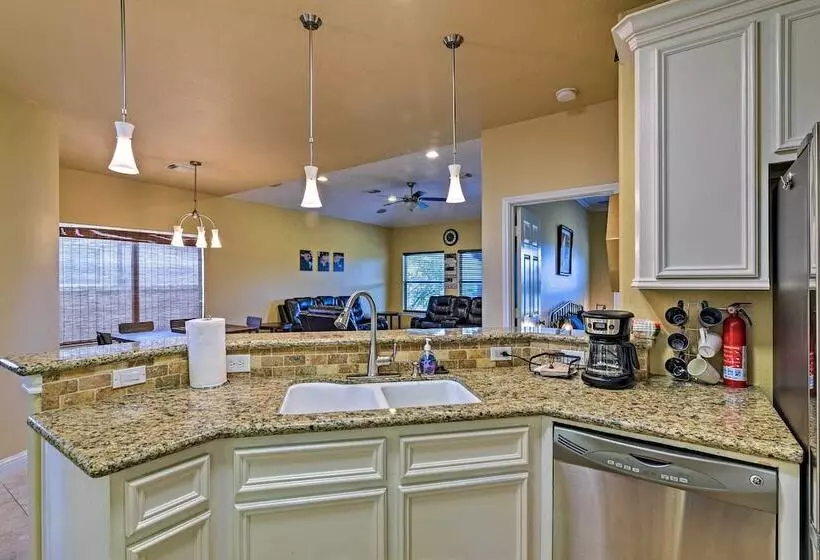 Walk To Ocean: Lakefront Dickinson Stucco House!