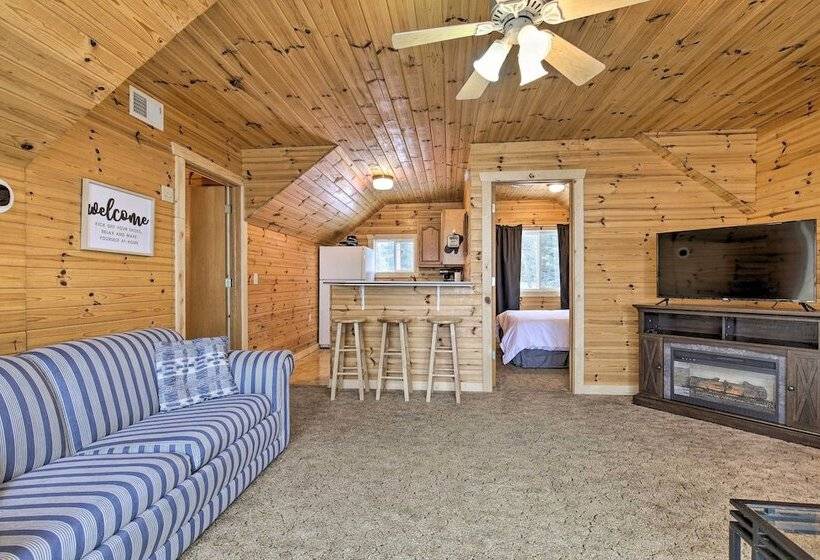 Lakefront Retreat W/ Patio, Grill + Boat Dock!