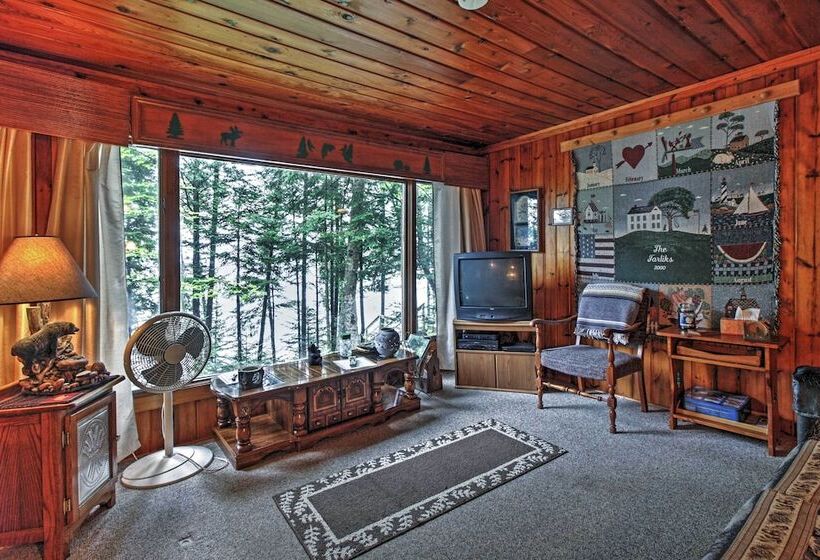 Land O  Lakes Hideaway W/ Boat Dock & Lake Views!