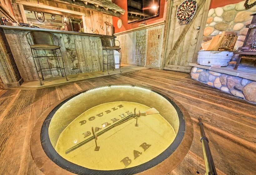 Loose Moose Lodge 31 Acres On Yaak River!