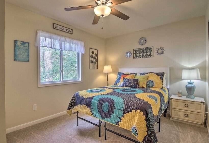 Ocean Pines House W/ Screened In Deck & Grill!