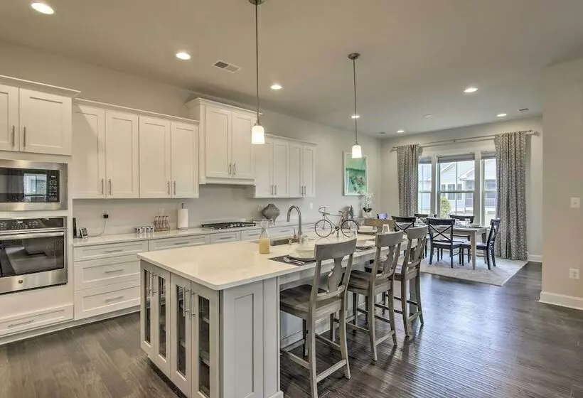 Resort Style Home In Ocean View Near Bethany Beach