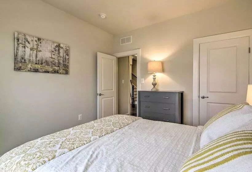 Resort Style Home In Ocean View Near Bethany Beach