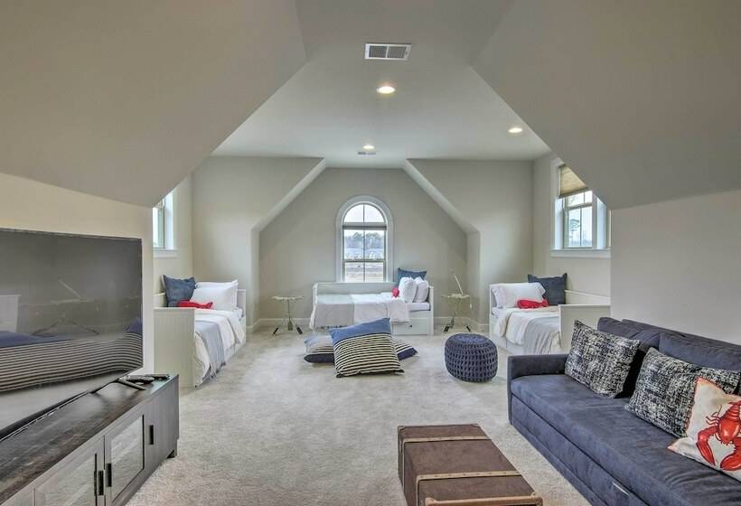 Resort Style Home In Ocean View Near Bethany Beach