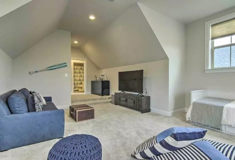 Resort Style Home In Ocean View Near Bethany Beach