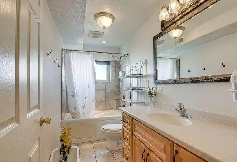 Scenic Large Group Retreat, 1 Mi To Bryce Canyon!