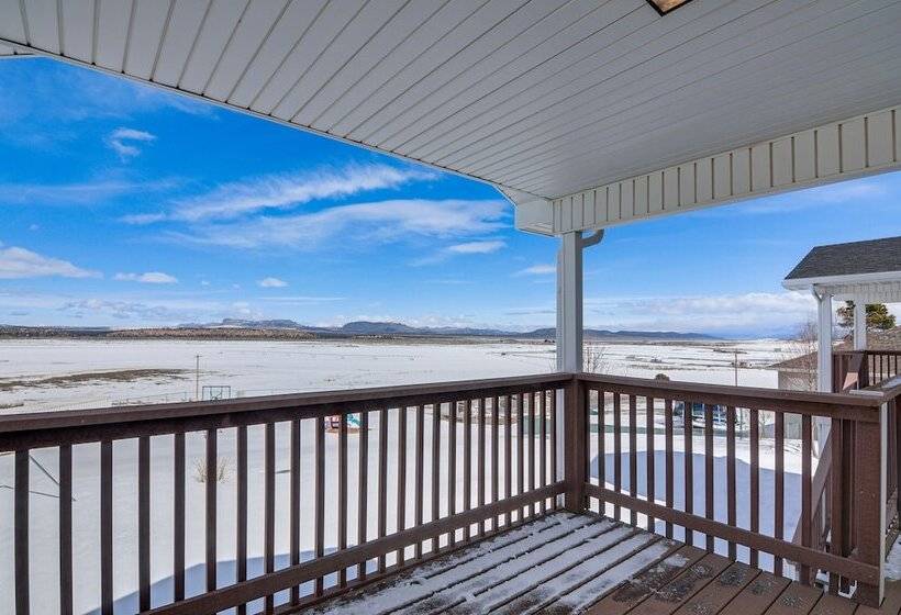 Scenic Large Group Retreat, 1 Mi To Bryce Canyon!