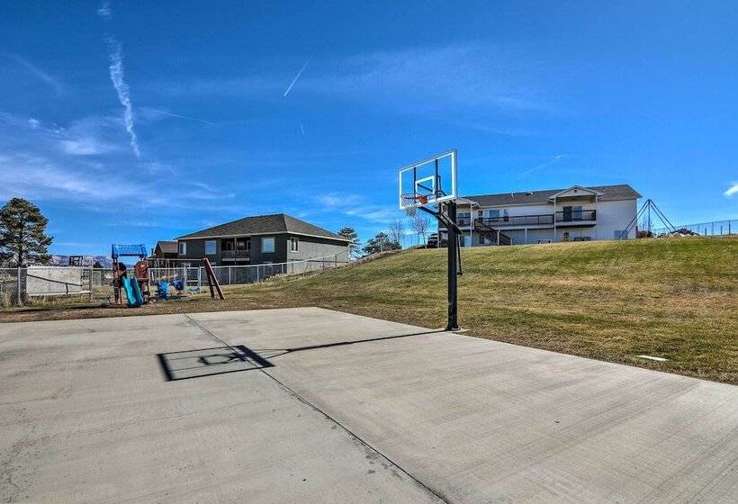 Scenic Large Group Retreat, 1 Mi To Bryce Canyon!