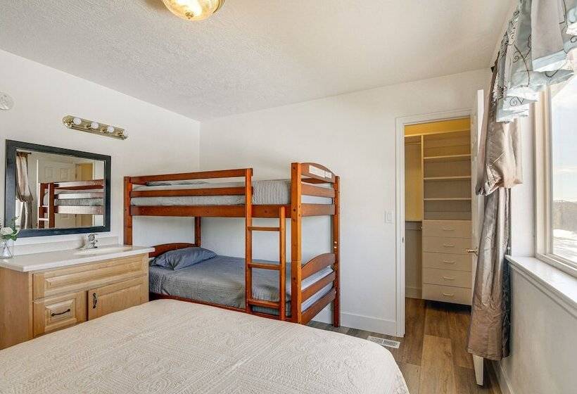 Scenic Large Group Retreat, 1 Mi To Bryce Canyon!