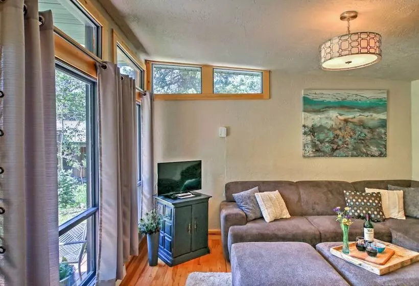 Scenic Lead Cabin: Steps To Terry Peak Ski Area!