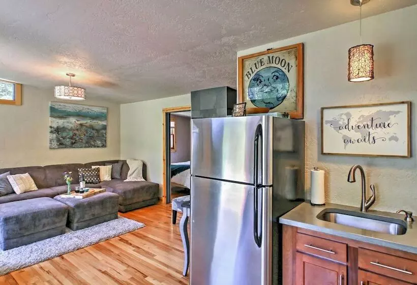 Scenic Lead Cabin: Steps To Terry Peak Ski Area!