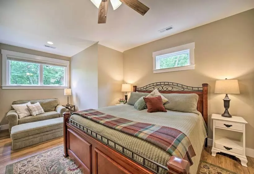 Scenic Sapphire Hideaway 5 Mi To Ski Resort!