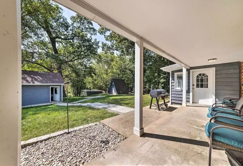 Secluded Florissant Home W/ Private Hot Tub!