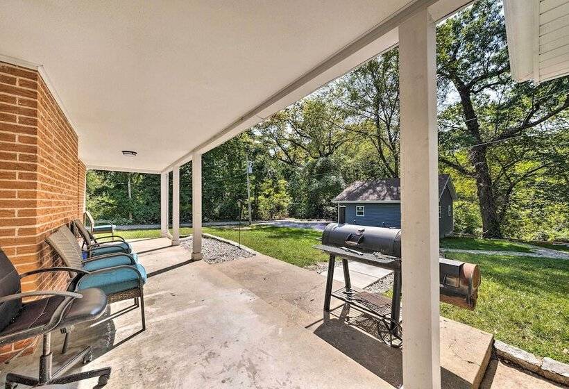 Secluded Florissant Home W/ Private Hot Tub!