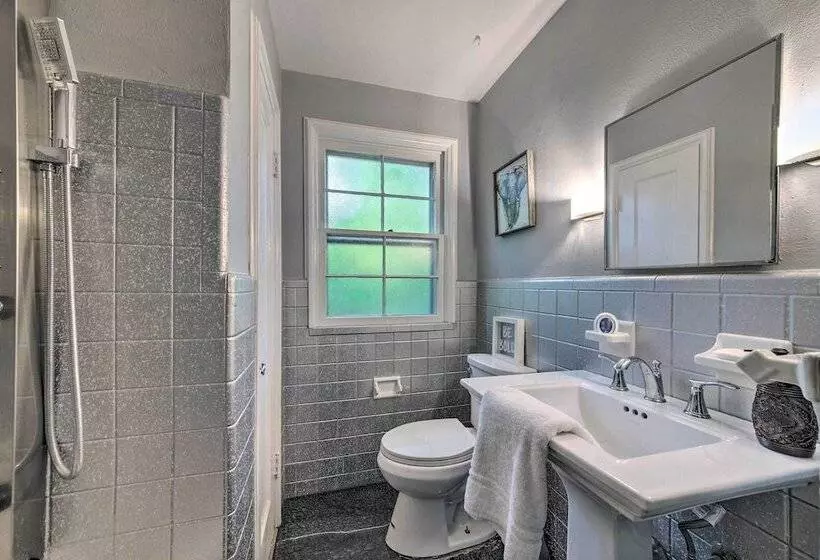 Secluded Florissant Home W/ Private Hot Tub!