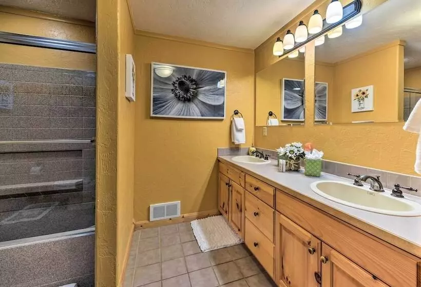 Serene Driggs Cabin ~ 10 Mi To Grand Targhee!