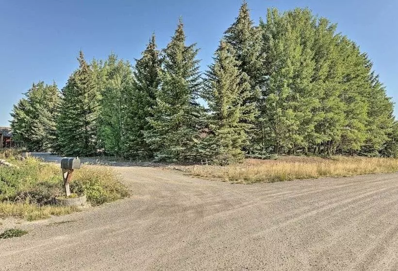 Serene Driggs Cabin ~ 10 Mi To Grand Targhee!