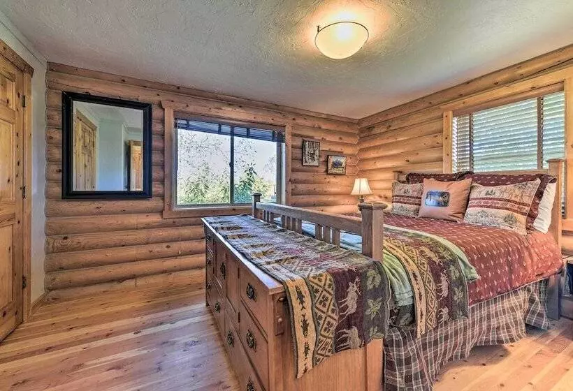 Serene Driggs Cabin ~ 10 Mi To Grand Targhee!