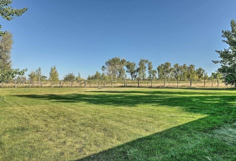 Serene Driggs Cabin ~ 10 Mi To Grand Targhee!