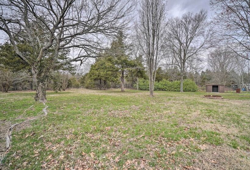 Shell Knob Home W/ Fire Pit, Near Table Rock Lake!