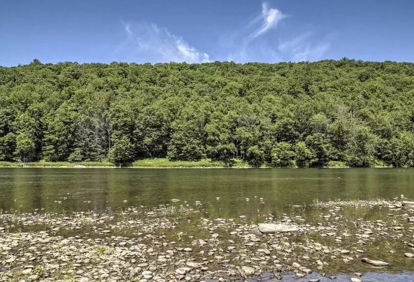 Spacious Home W/ Deck, Grill & Delaware River View