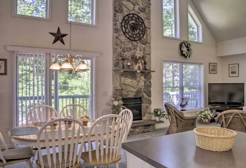 Spacious Home W/ Deck, Grill & Delaware River View