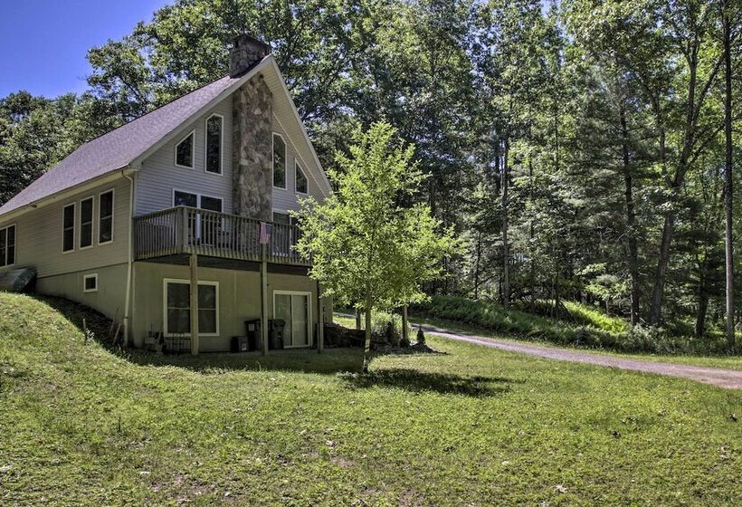 Spacious Home W/ Deck, Grill & Delaware River View