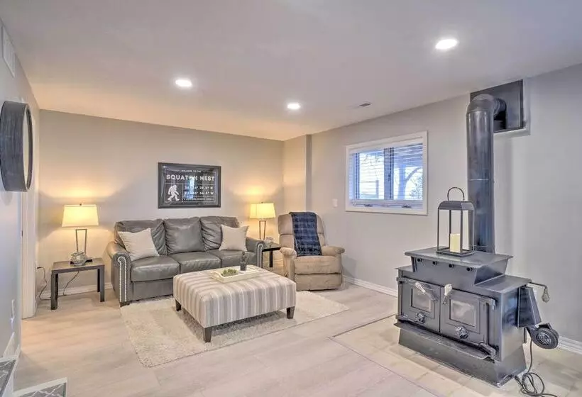 Table Rock Lake Hideaway W/ Deck: Bring Your Boat!