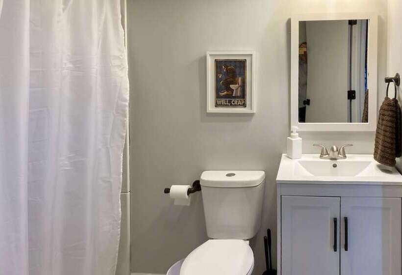 Table Rock Lake Hideaway W/ Deck: Bring Your Boat!