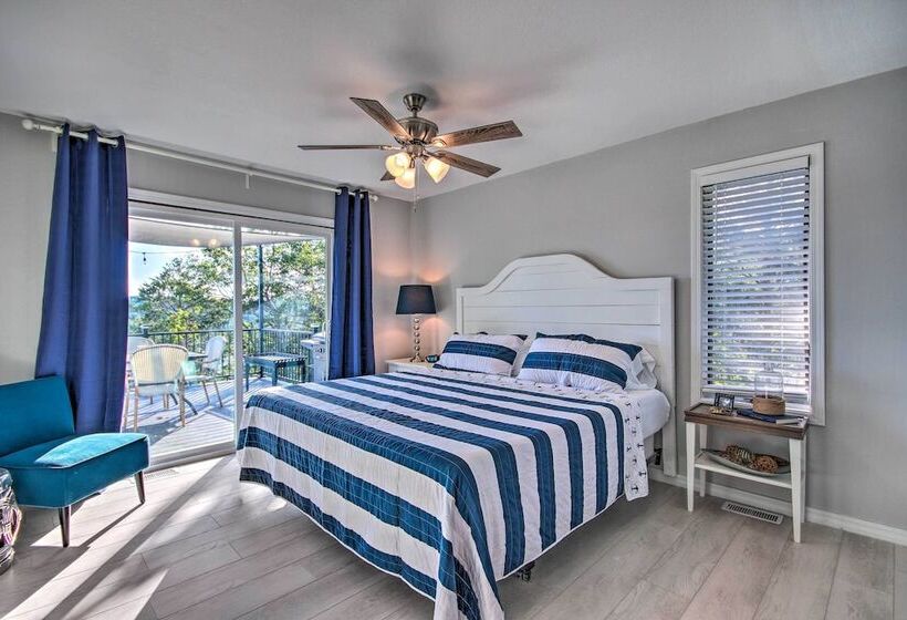 Table Rock Lake Hideaway W/ Deck: Bring Your Boat!