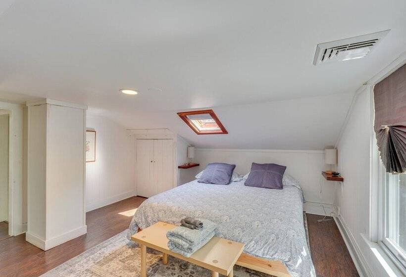 Updated/pet Friendly Cabin By Hikes And Woodstock!