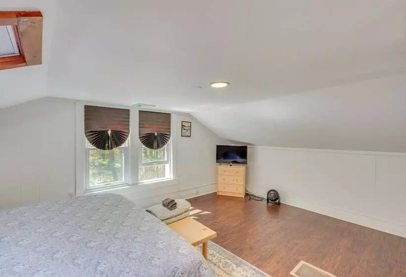 Updated/pet Friendly Cabin By Hikes And Woodstock!