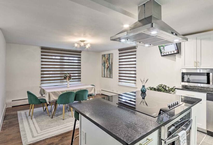 Upscale Waterbury Retreat W/ Indoor Hot Tub!