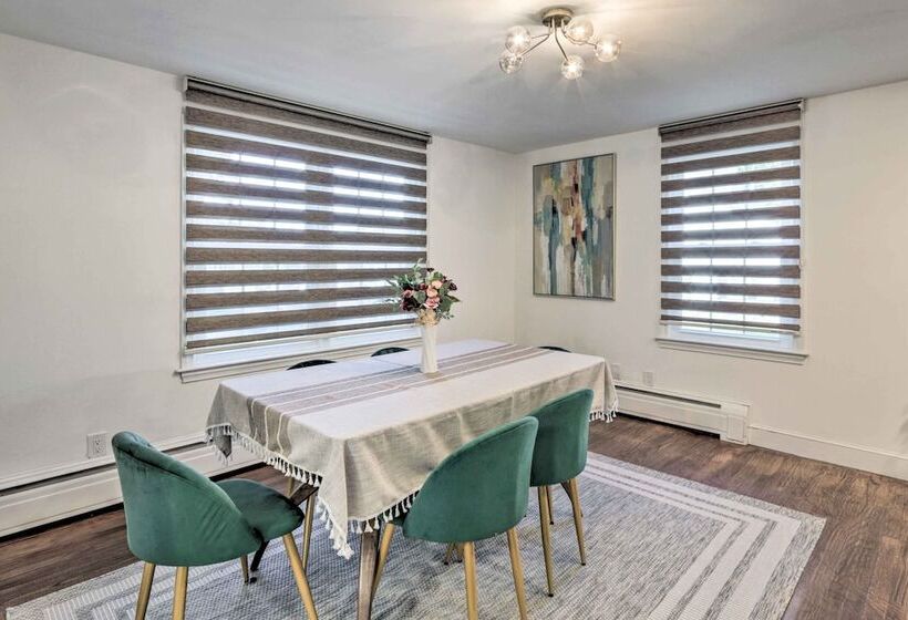 Upscale Waterbury Retreat W/ Indoor Hot Tub!