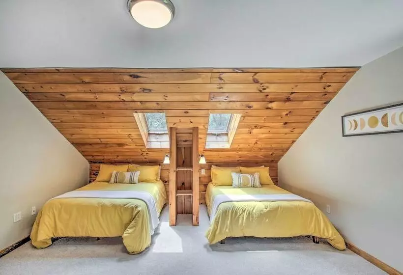 Waterfront Lakes Region Home On Private Cove!