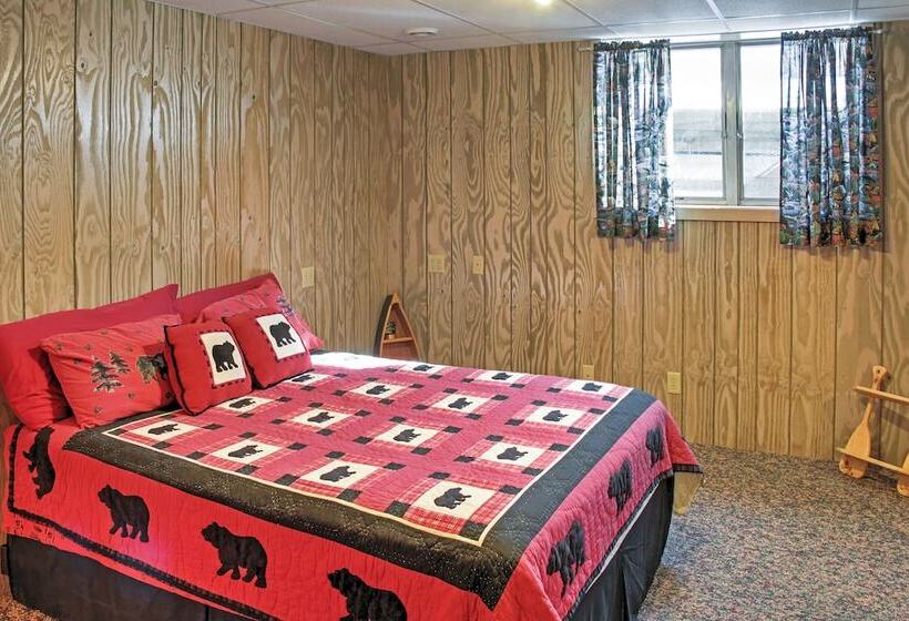 Wonderful Home On Sand Lake W/ Expansive Porch!