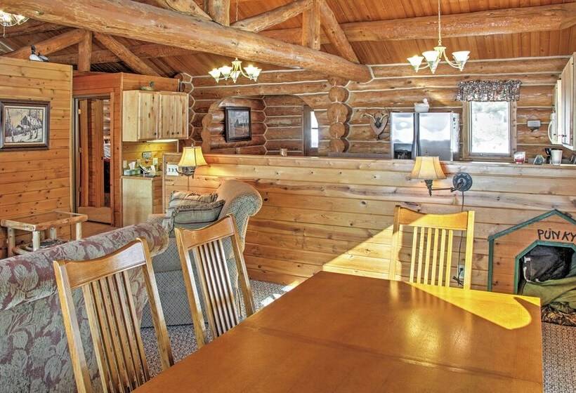 Wonderful Home On Sand Lake W/ Expansive Porch!