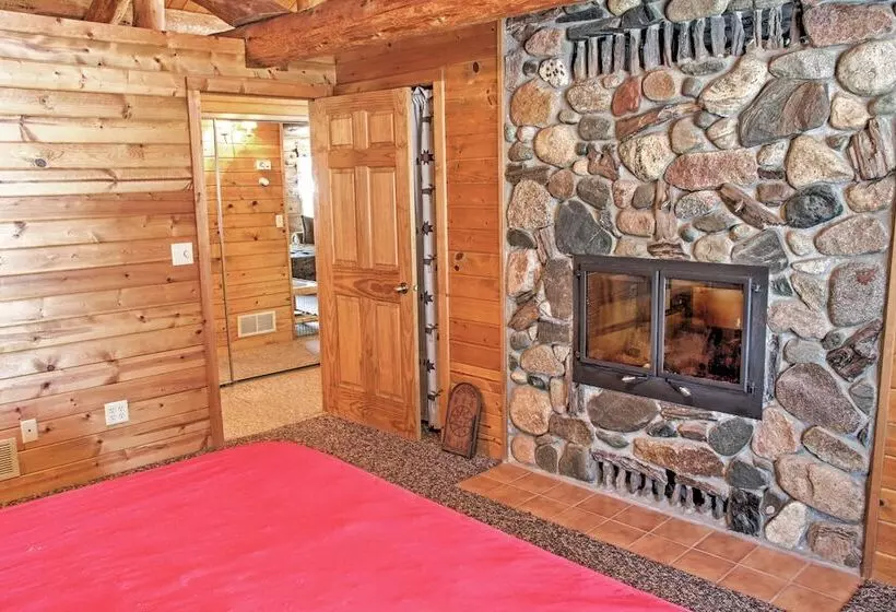 Wonderful Home On Sand Lake W/ Expansive Porch!