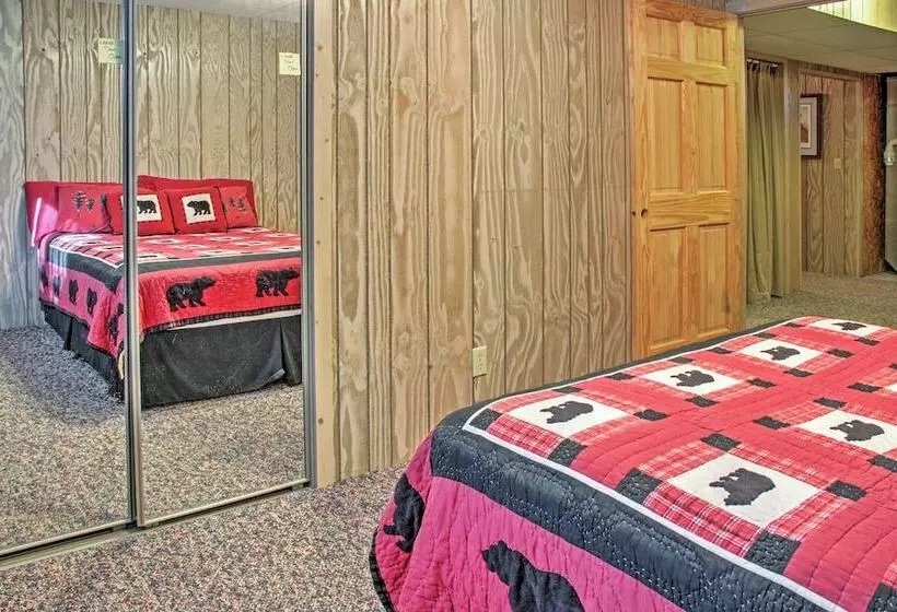 Wonderful Home On Sand Lake W/ Expansive Porch!