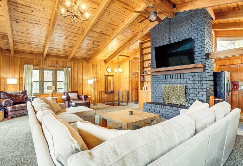 Treehouse Style Cabin, 1 Mi To Massanutten Resort