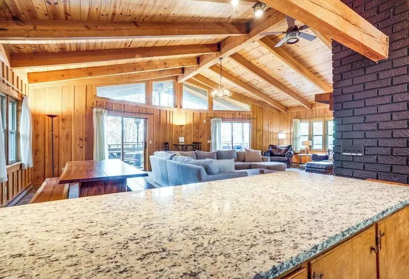 Treehouse Style Cabin, 1 Mi To Massanutten Resort