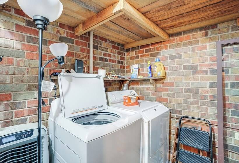 Treehouse Style Cabin, 1 Mi To Massanutten Resort