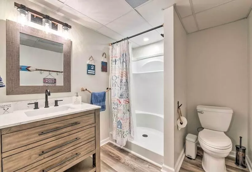 Badin Lake Cabin W/ Dock & 2 Story Boat Slip!