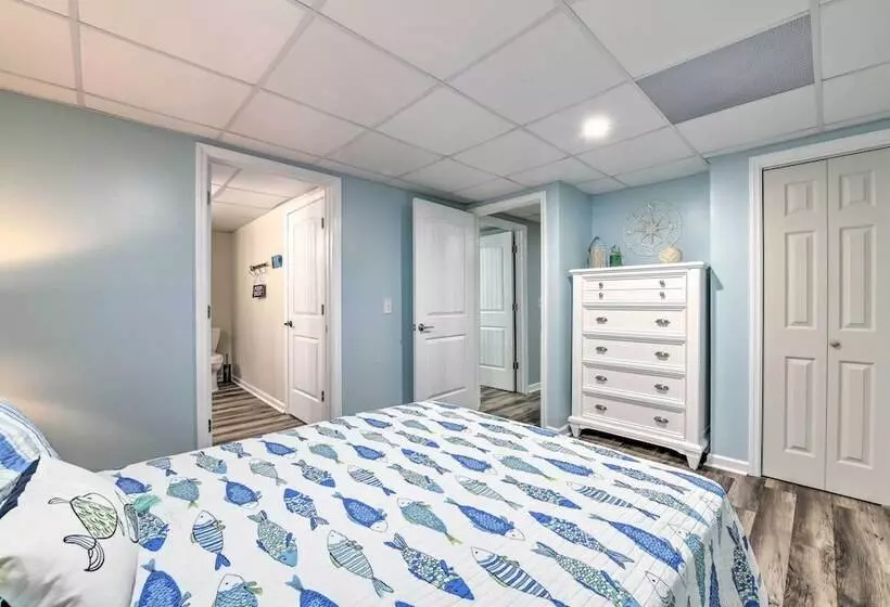 Badin Lake Cabin W/ Dock & 2 Story Boat Slip!