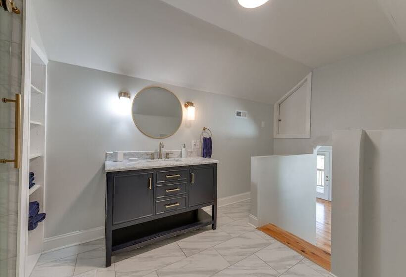 Badin Lake Cabin W/ Dock & 2 Story Boat Slip!