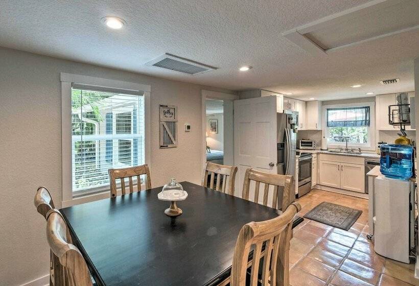 Canalfront Home W/ Kayaks, Pool & On Site Fishing!